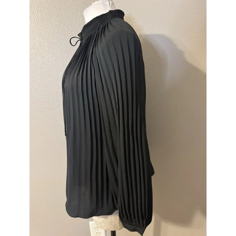 Current Air Top Blouse Shirt M Medium Black Pleated Tie Long Sleeve Washable